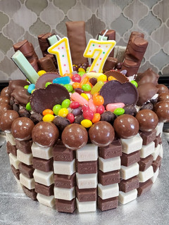 A picture of Chocolate Explosion Checkerboard Cake for teen.