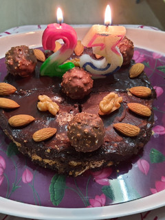 A picture of No bake biscuit cake.