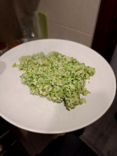Una foto de Arroz con brócoli y crema de soja