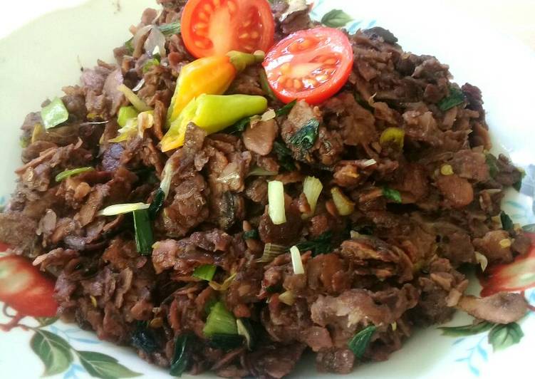 Cara Menyiapkan Tumis kulit singkong, Menggugah Selera