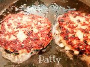A picture of beef patty