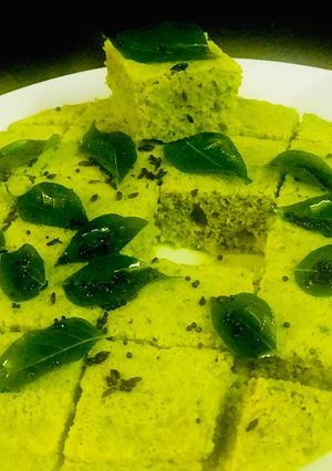 A picture of Spinach Khaman Dhokla.