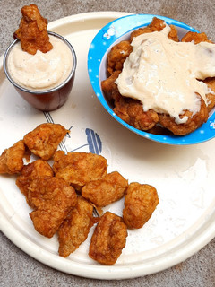 சீஸி சிக்கன் பாப்பர்ஸ்/ chessy chicken poppers செய்முறை முக்கிய புகைப்படம்