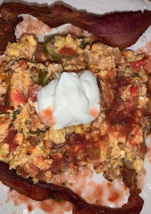 A picture of Scrambled Eggs Southwestern Style.