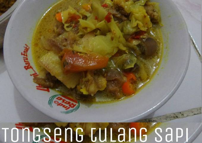 Bagaimana Menyiapkan Tongseng tulang sapi praktis, Enak