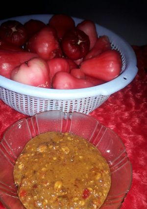 Foto resep Rujak jambu ala momy