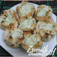 A picture of Bread Pizza Muffins.