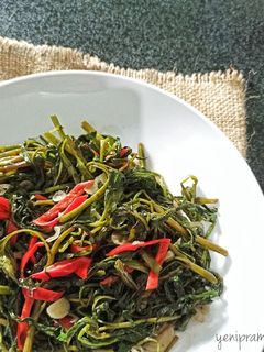 Foto resep Tumis Kangkung Terasi