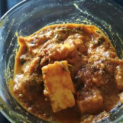 A picture of Paneer masala.