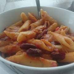 A picture of Pasta with Kidney Beans.