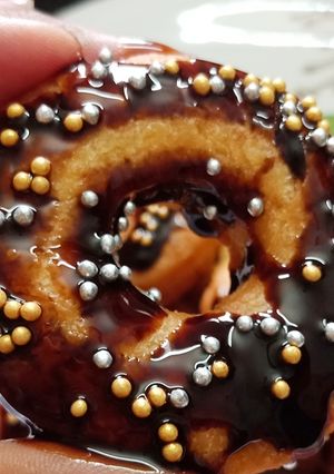 A picture of Donuts.