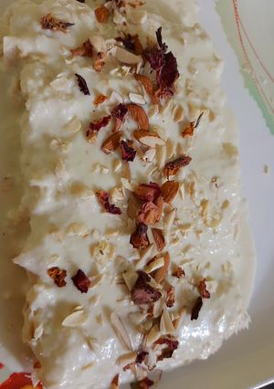 A picture of Cream roll.