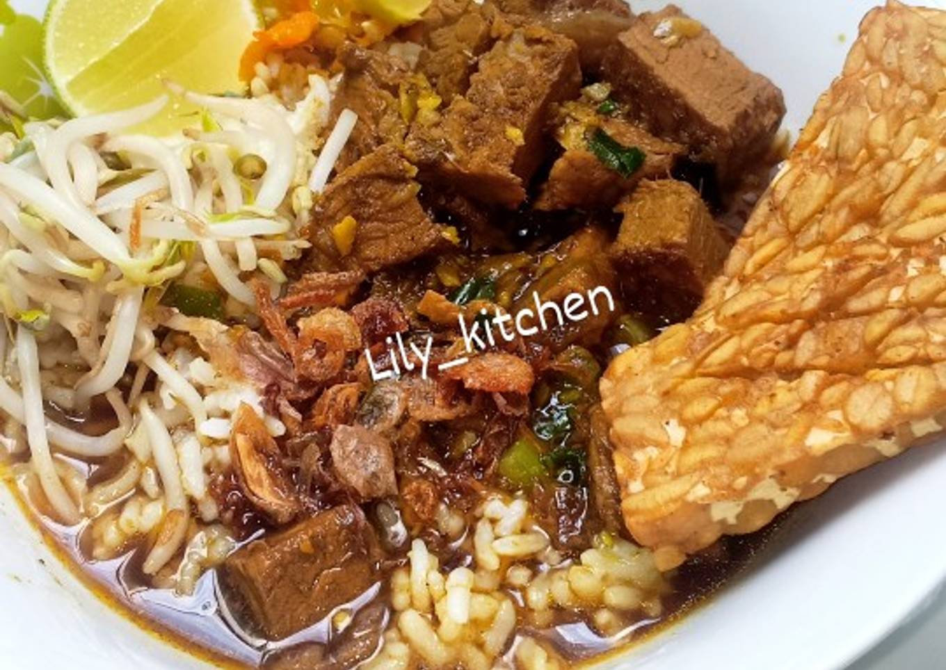 Rawon daging sapi