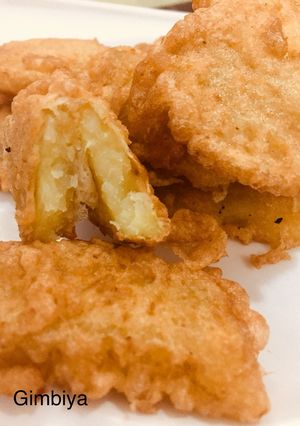A picture of Sweet potatoes coated in egg.