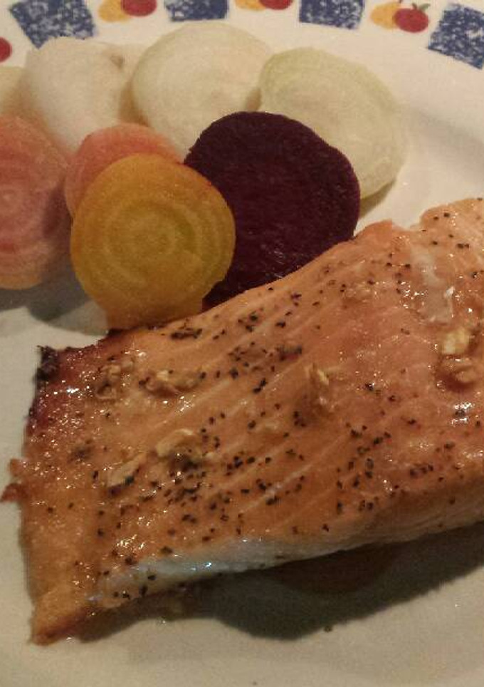 A picture of Maple Syrup Salmon.