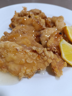 Una foto de Pollo al limón "estilo chino"