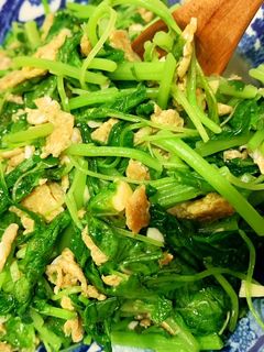 蛋末炒莧菜 的食譜成品照片