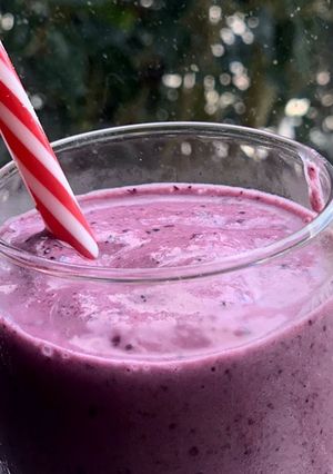A picture of Blueberry Smoothie.