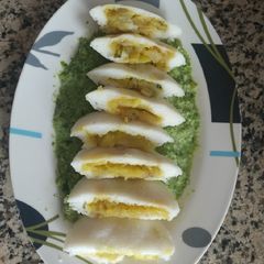 A picture of Idli sandwich.