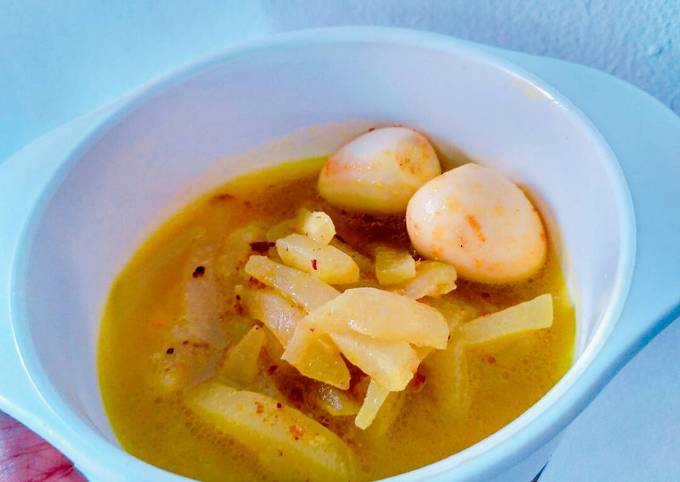 Sayur Labu Siam telur puyuh masak kuning (Mpasi 11+)