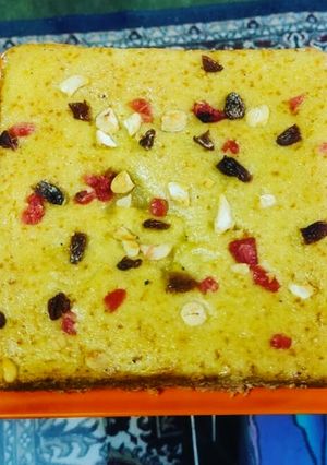 A picture of Sooji Mango Cake.