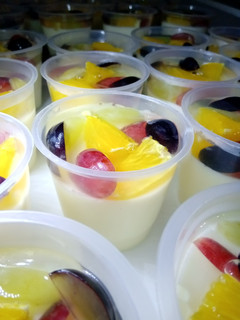 Foto resep Puding susu topping buah