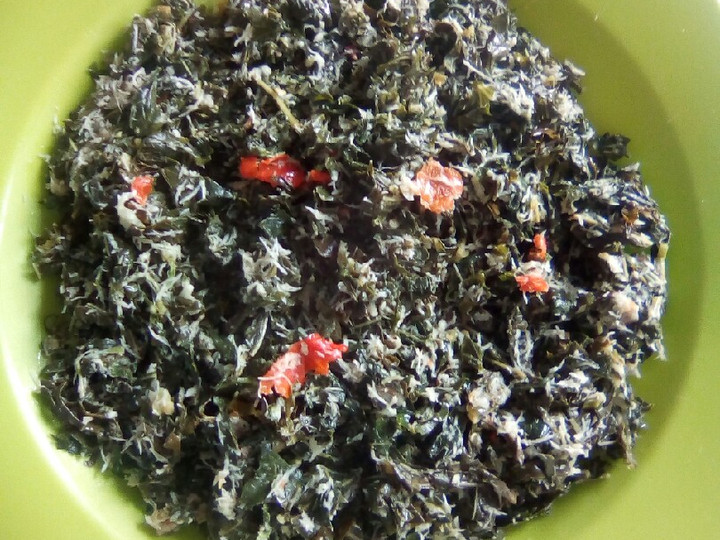 Bagaimana Membuat Urab Daun Singkong non MSG Anti Gagal