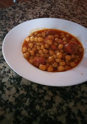 Foto principal de Garbanzada con chorizo