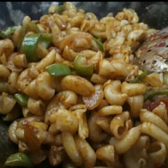 A picture of Macaroni.