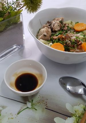 Hình của món Buổi sáng với nui xương hầm thịt bằm.