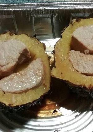 A picture of Grilled Swineapple (pork & pineapple).