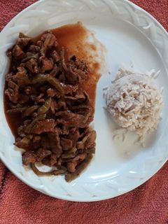 Una foto de Bistec con nopales #2