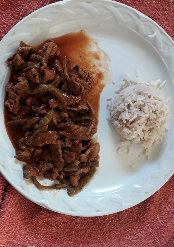 Una foto de Bistec con nopales #2