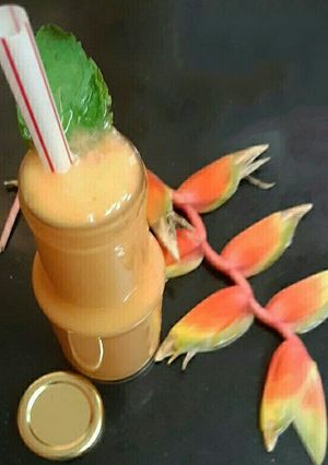 A picture of Papaya smoothie.