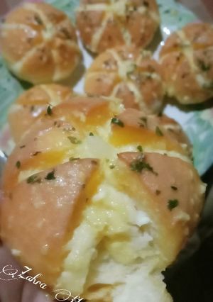 Foto resep Korean Garlic Cheese Bread