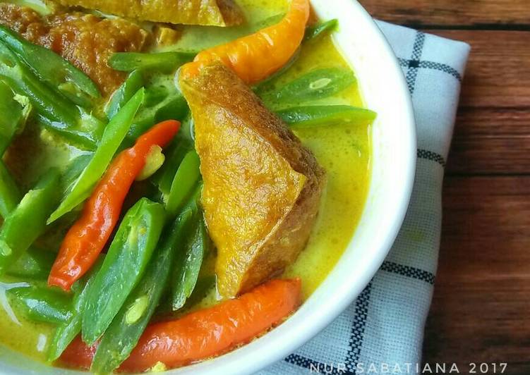 Bagaimana Menyiapkan Buncis dan Tahu Bumbu Kari #pr_recookmasakanbersantan yang Bisa Manjain Lidah