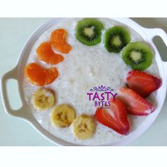 A picture of Tapioca pudding.