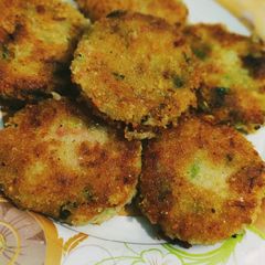 A picture of Vegetable kababs.