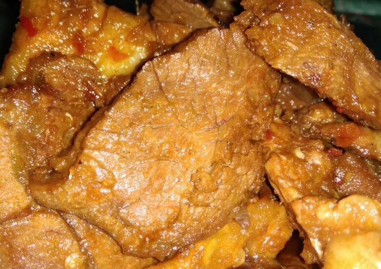 Semur daging sapi