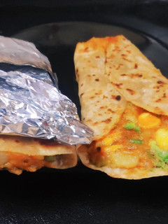 कच्चे केले की फ्रैंकी (kachhe kele ki franky recipe in Hindi) रेसिपी मुख्य फोटो