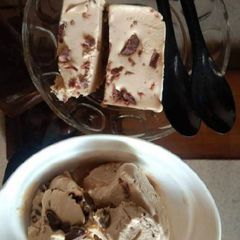 A picture of Delgona coffee Ice Cream.