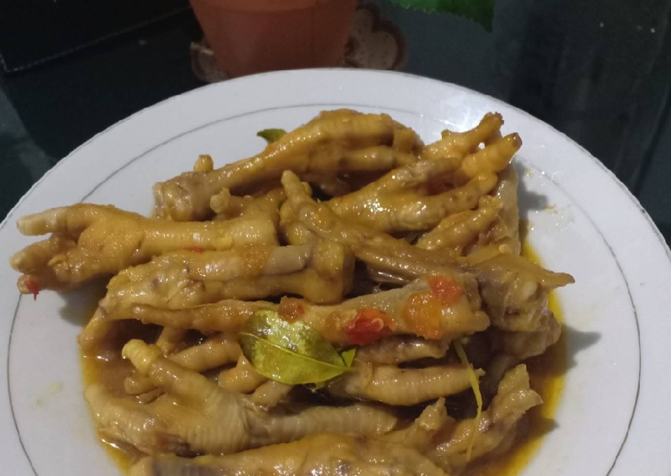 Ceker ayam pedas manis