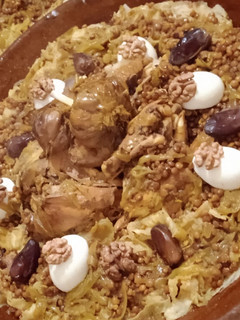 صورة لوصفة رفيسة بالدجاج والمساخن