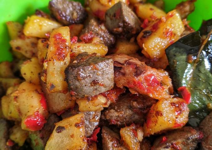 Cara Gampang Menyiapkan Sambal goreng kentang hati sapi, Lezat