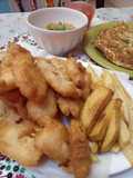 Lenguado, merluza y pejerrey...fish & chips...o algo así