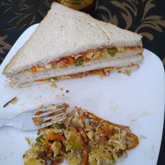 A picture of Egg Veggie Sandwich.