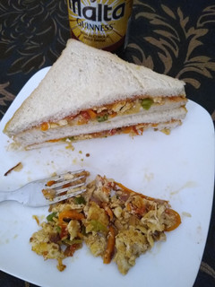 A picture of Egg Veggie Sandwich.