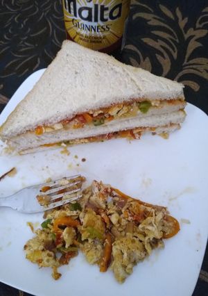 A picture of Egg Veggie Sandwich.