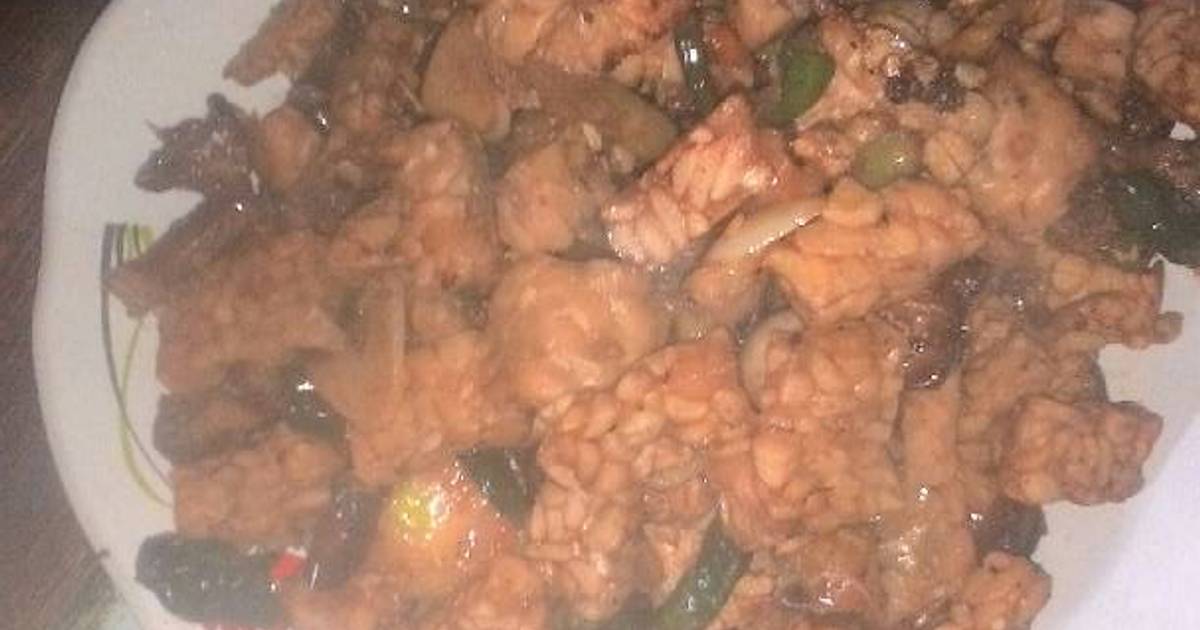  Resep  Oseng ampela tempe  lombok  hijau oleh Eka Sugenti 