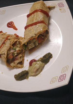 A picture of Chilli Chataka Mayo Veggie Rolls.